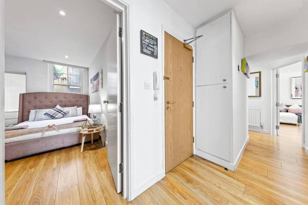 3 Bedroom Apartment In Haymarket Central London Sleep 10 Hy2 Extérieur photo