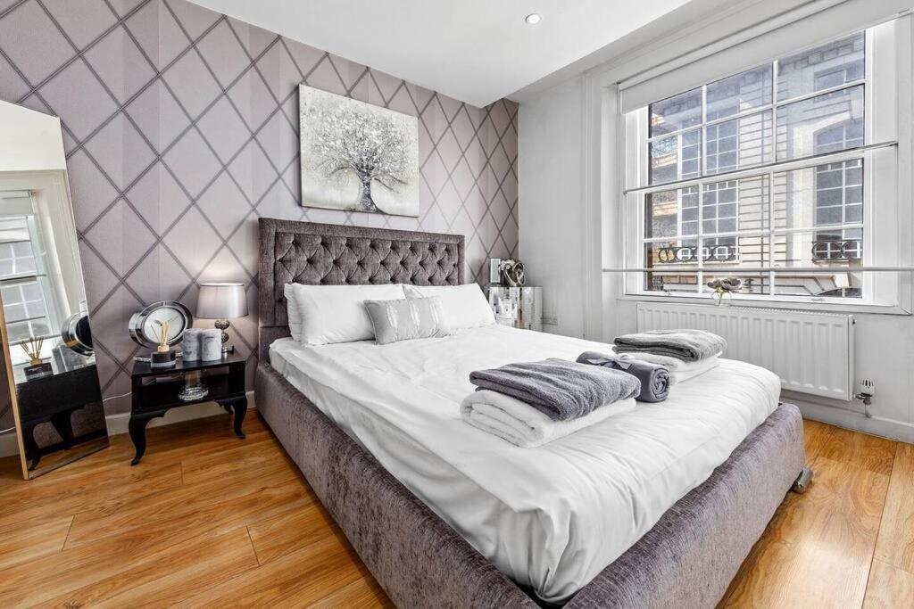 3 Bedroom Apartment In Haymarket Central London Sleep 10 Hy2 Extérieur photo