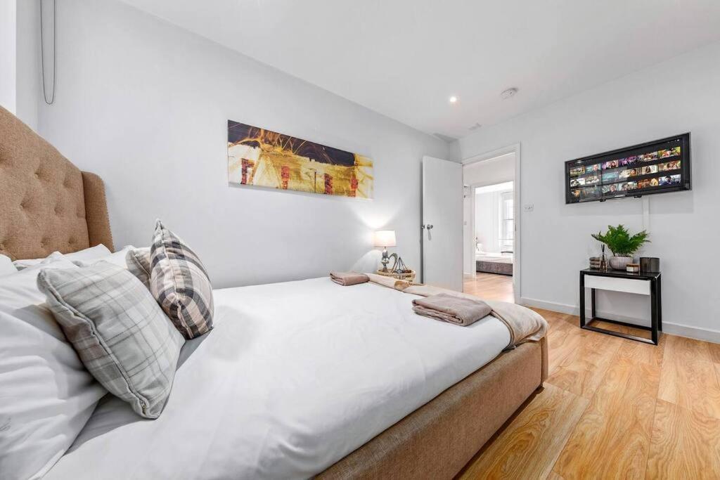 3 Bedroom Apartment In Haymarket Central London Sleep 10 Hy2 Extérieur photo