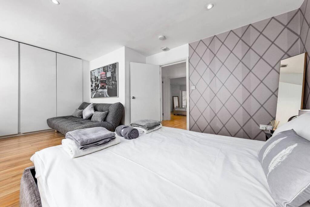 3 Bedroom Apartment In Haymarket Central London Sleep 10 Hy2 Extérieur photo